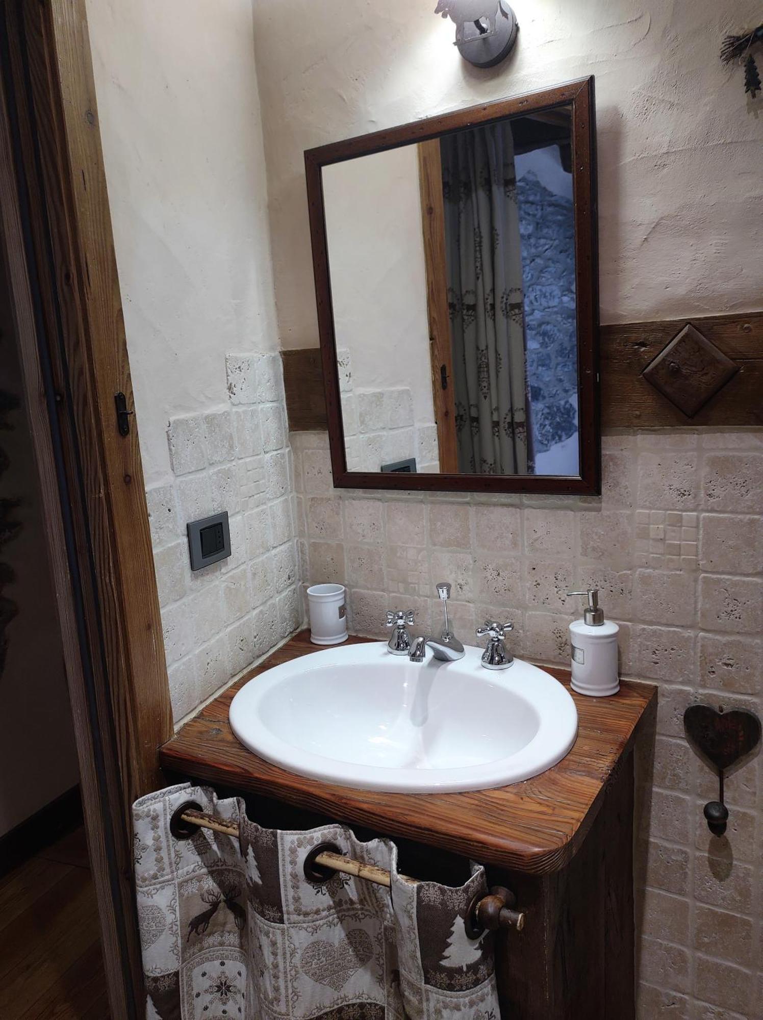 Le Petit Chateau De Vetan Cir 0023 Saint-Pierre Ngoại thất bức ảnh